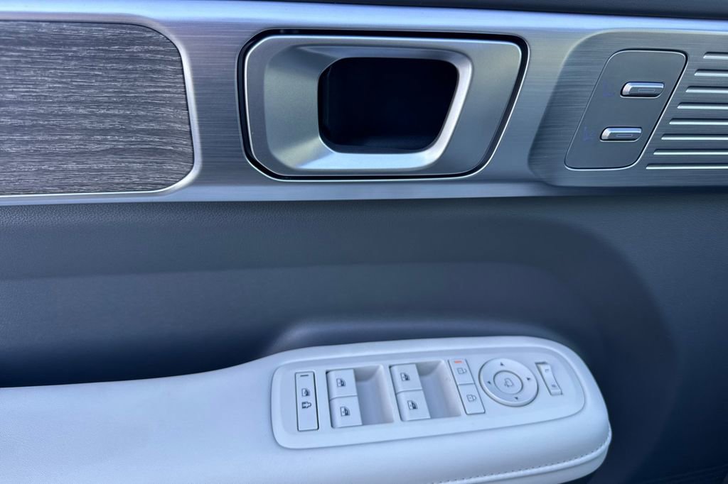 New 2026 Hyundai Santa Fe Calligraphy image 8