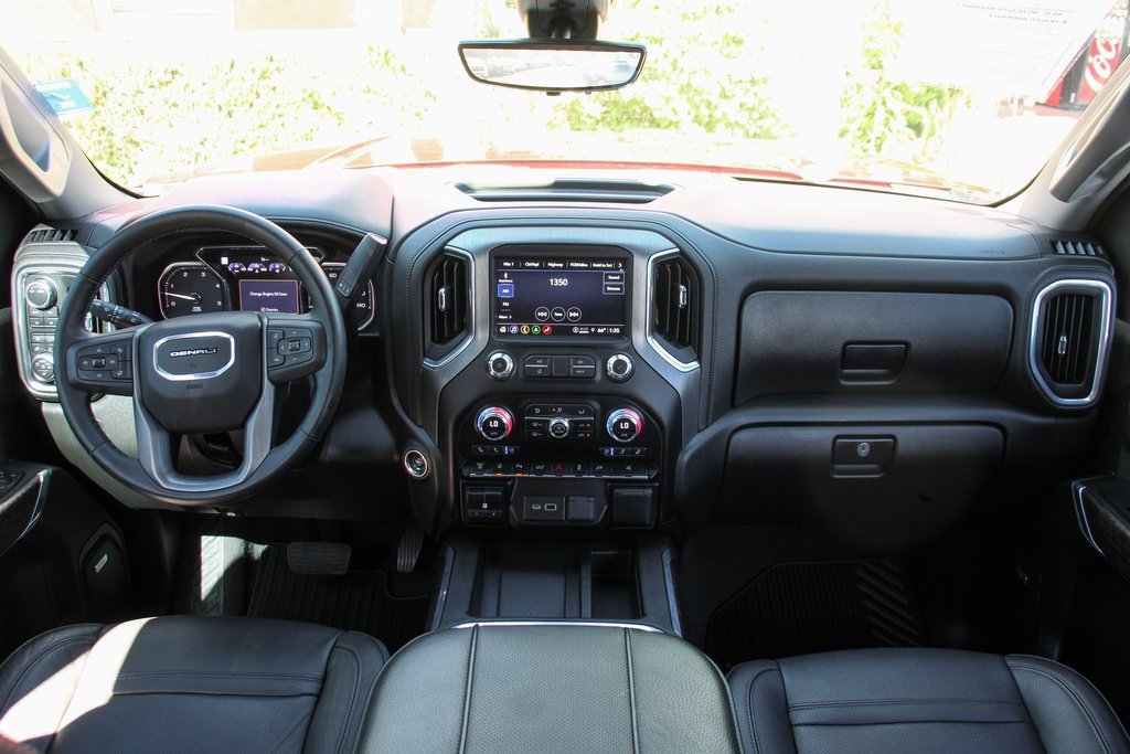 Used 2023 GMC Sierra 3500 Denali w/ Denali Ultimate Package image 27