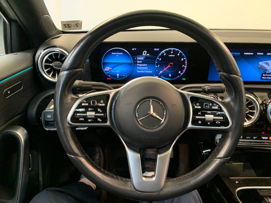 Used 2022 Mercedes-Benz A 220 4MATIC w/ Premium Package Lite image 22