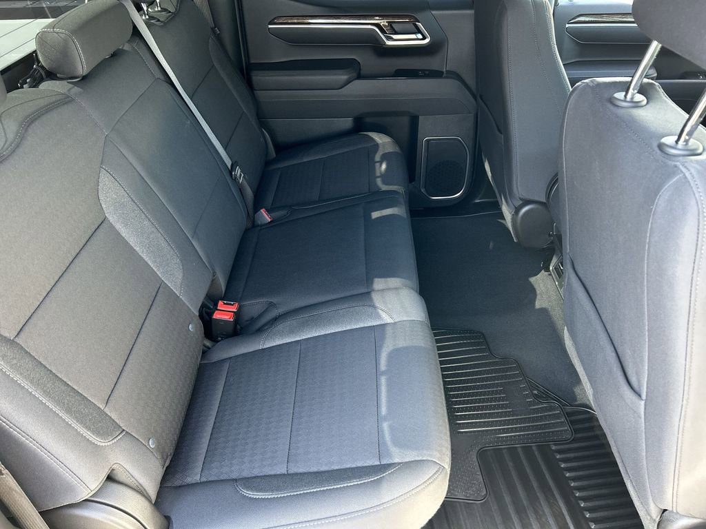 Used 2025 GMC Sierra 1500 SLE image 26