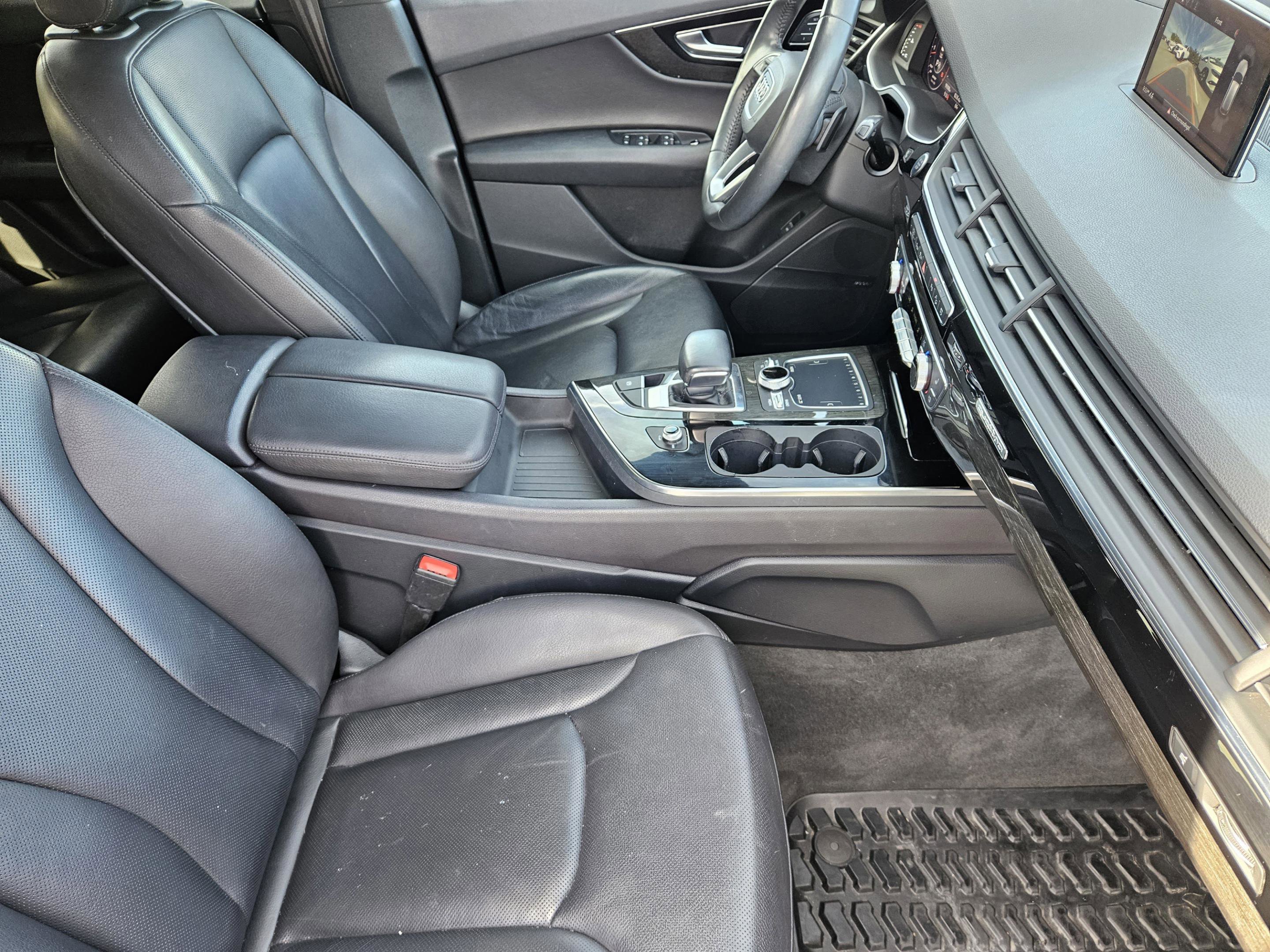 Used 2018 Audi Q7 3.0T Prestige image 12