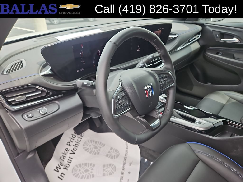 Certified 2025 Buick Envista Sport Touring w/ Convenience I Package FWD image 18