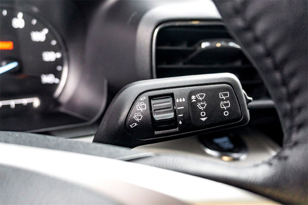 Used 2023 Ford Explorer XLT w/ Equipment Group 202A image 21