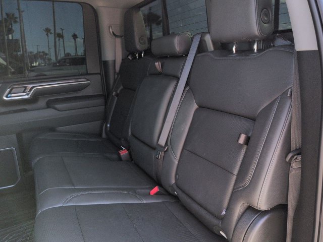 Used 2025 Chevrolet Silverado 3500 LTZ w/ LTZ Plus Package AWD/4WD image 14