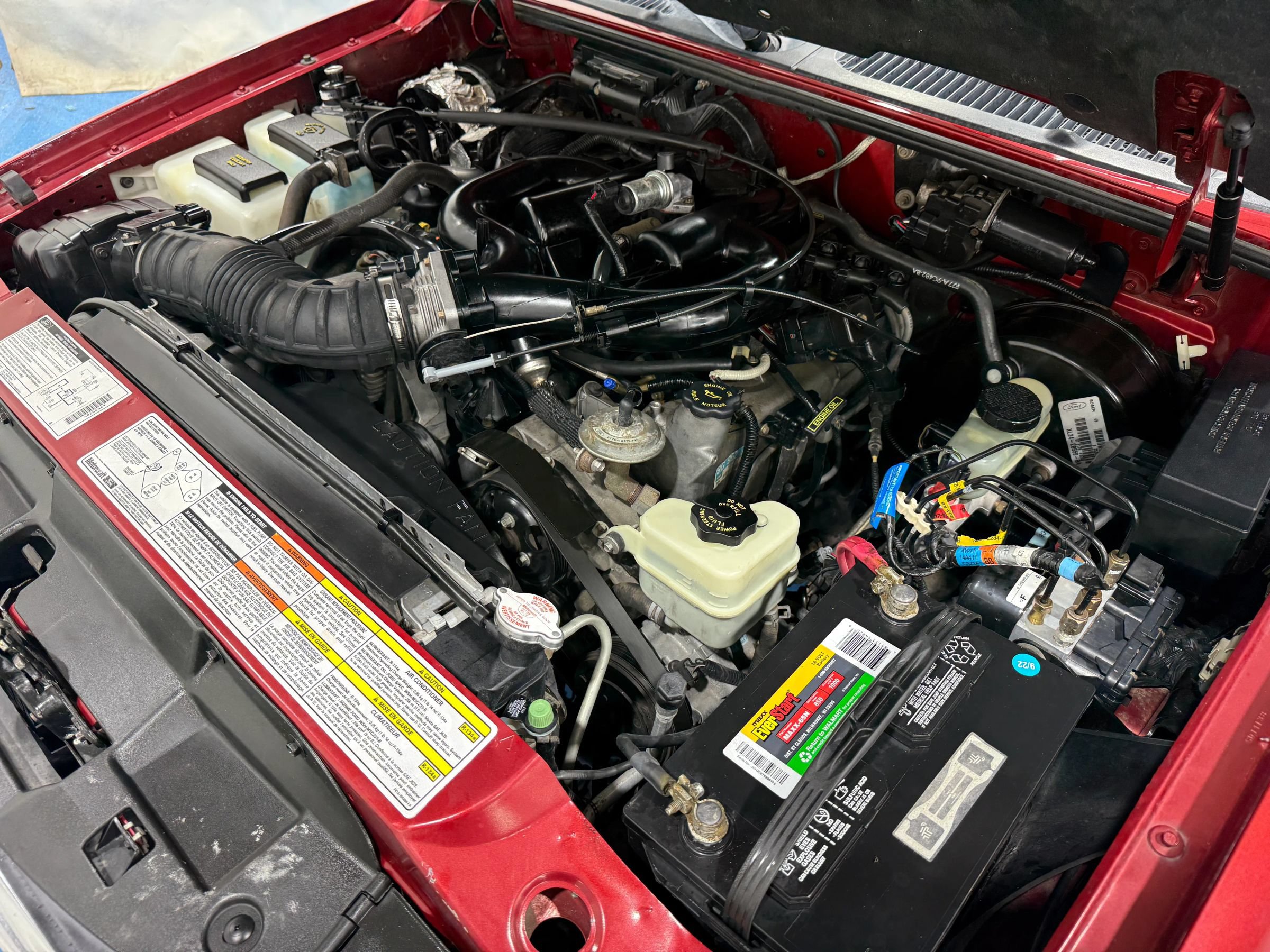 Used 1999 Ford Explorer 4WD 4-Door image 31