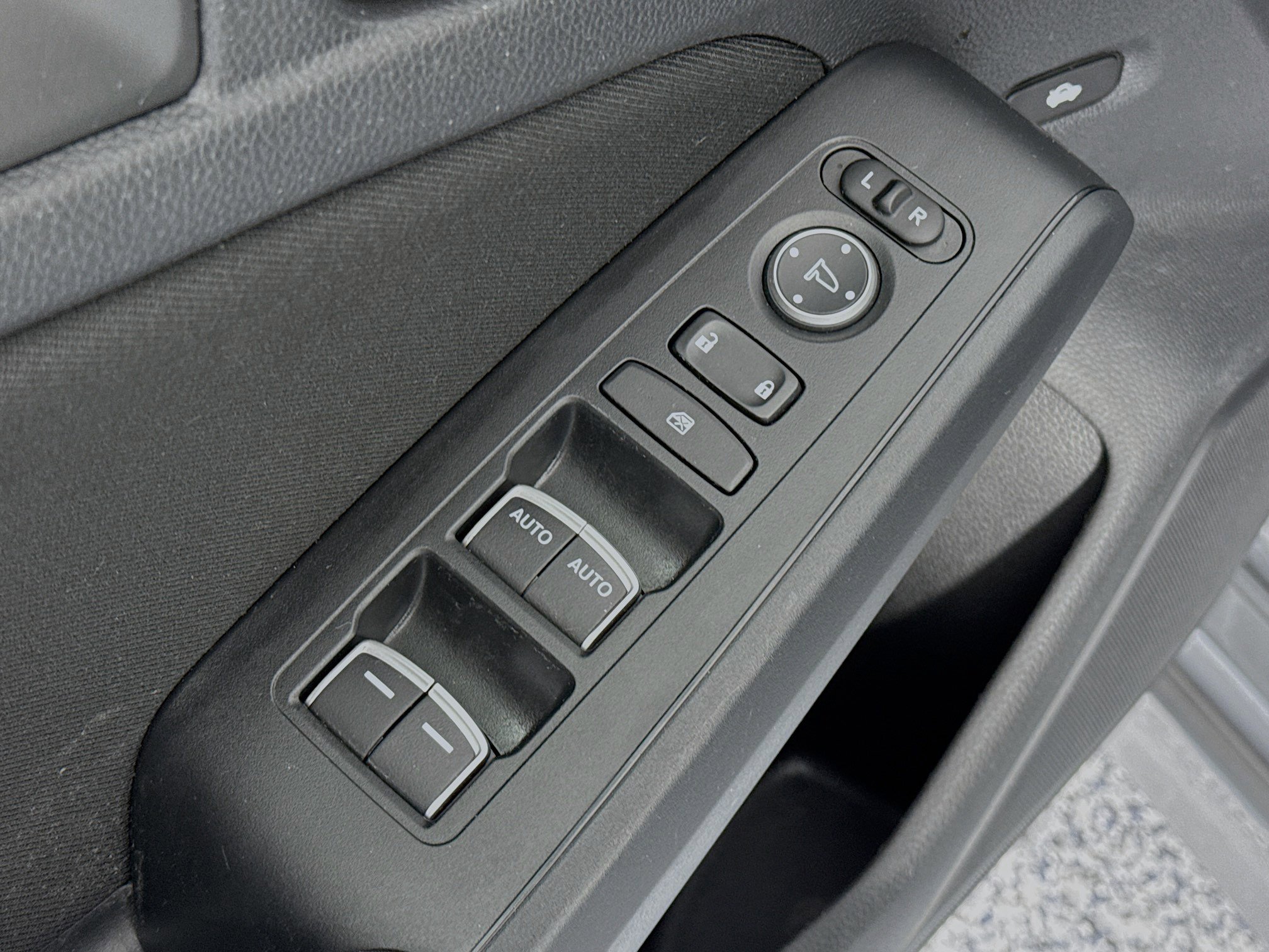 Used 2022 Honda Civic Sport image 17