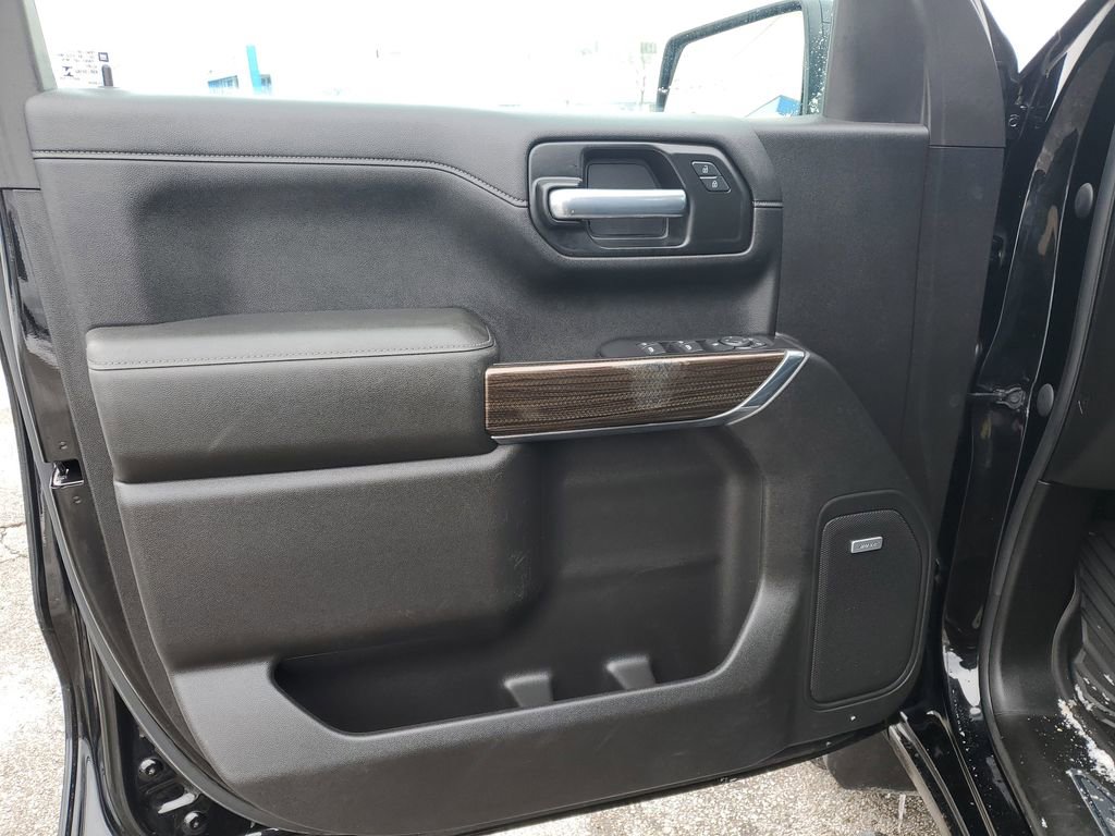 Used 2021 Chevrolet Silverado 1500 LT Trail Boss w/ Convenience Package II AWD/4WD image 23