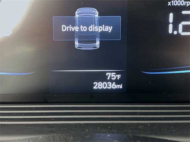 Used 2024 Hyundai Venue SEL image 15