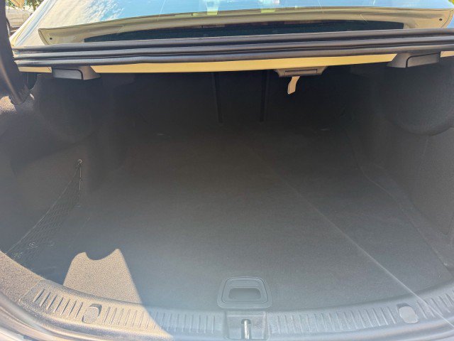 Used 2018 Mercedes-Benz E 300 image 18