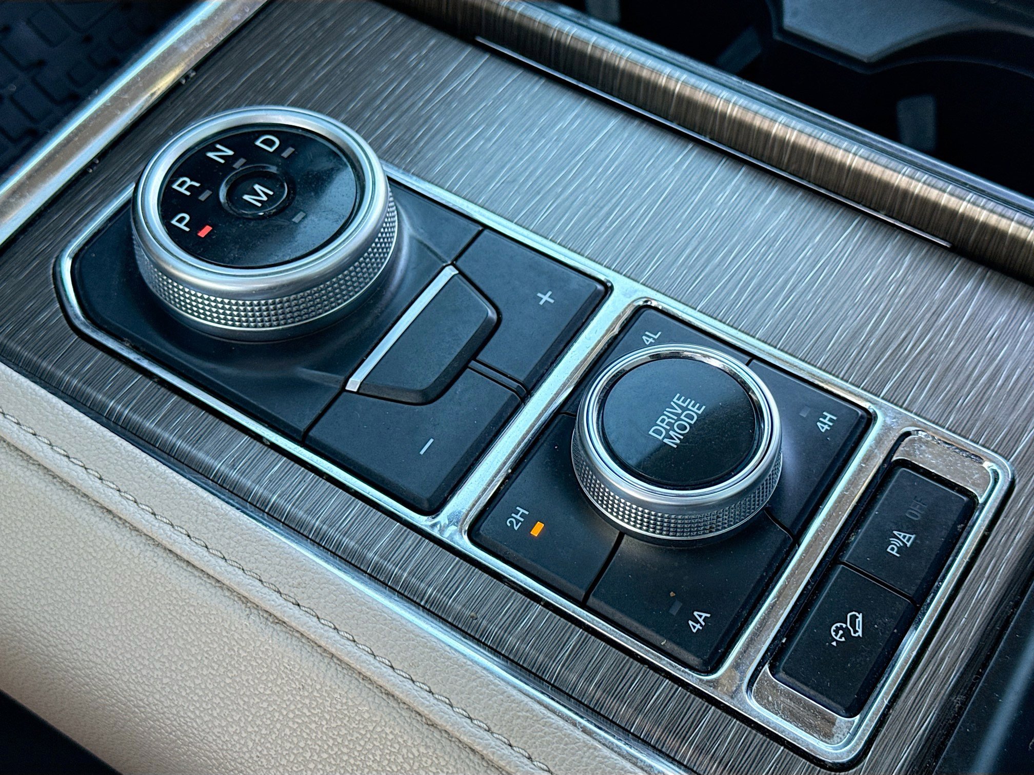 Certified 2022 Ford Expedition Max Limited image 15