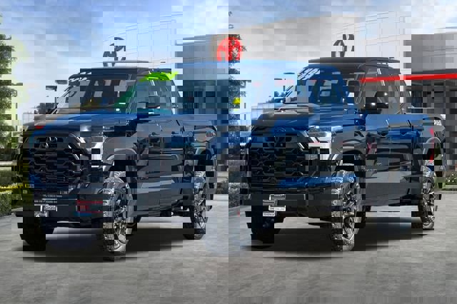 Used 2024 Toyota Tundra Limited w/ TRD Off-Road Package AWD/4WD image 9