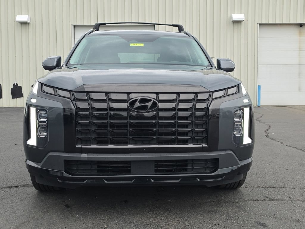 Used 2023 Hyundai Palisade XRT AWD/4WD image 2