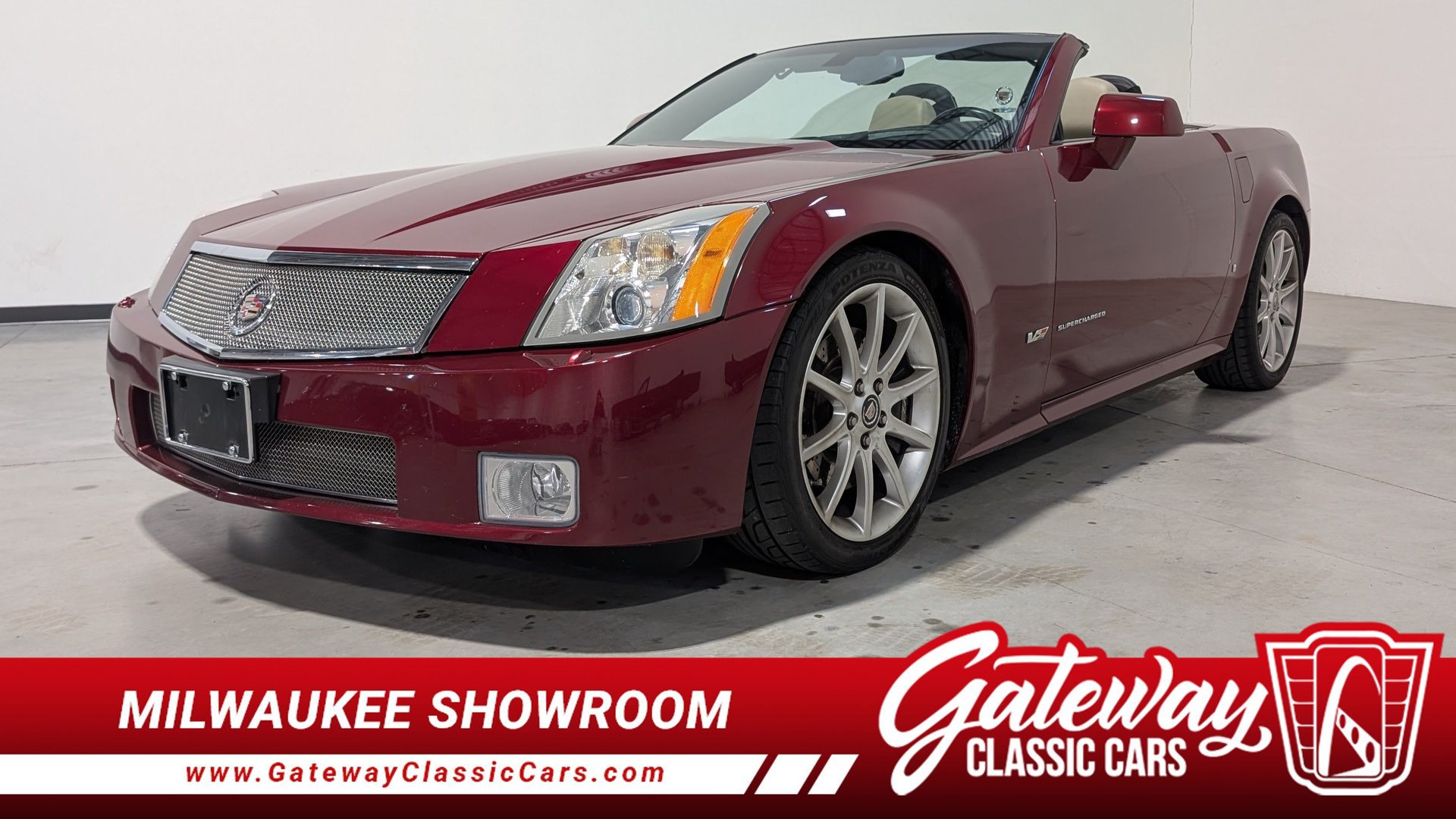 Used 2006 Cadillac XLR V RWD video 1