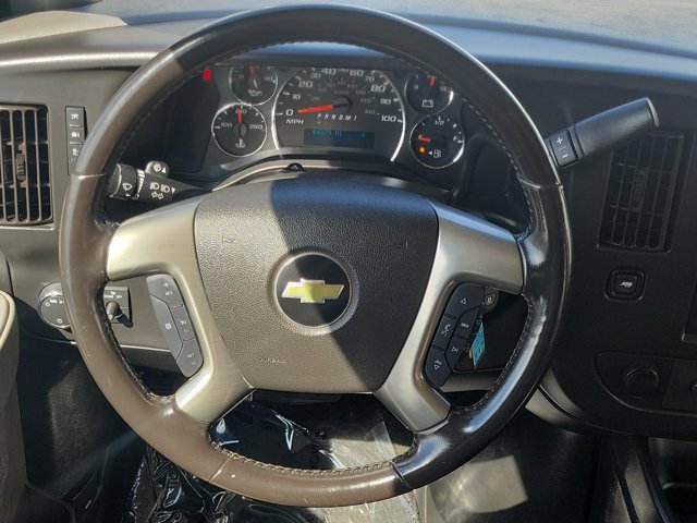 Used 2018 Chevrolet Express 3500 LT w/ LT Preferred Equipment Group RWD image 17