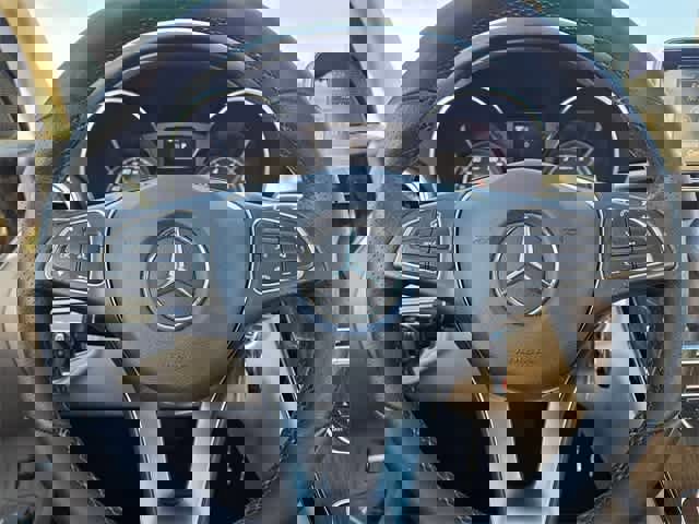 Used 2018 Mercedes-Benz C 300 4MATIC Sedan image 21