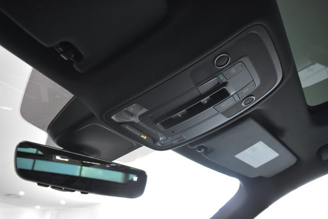 Used 2025 Audi Q3 2.0T Premium Plus w/ Premium Plus Package image 33