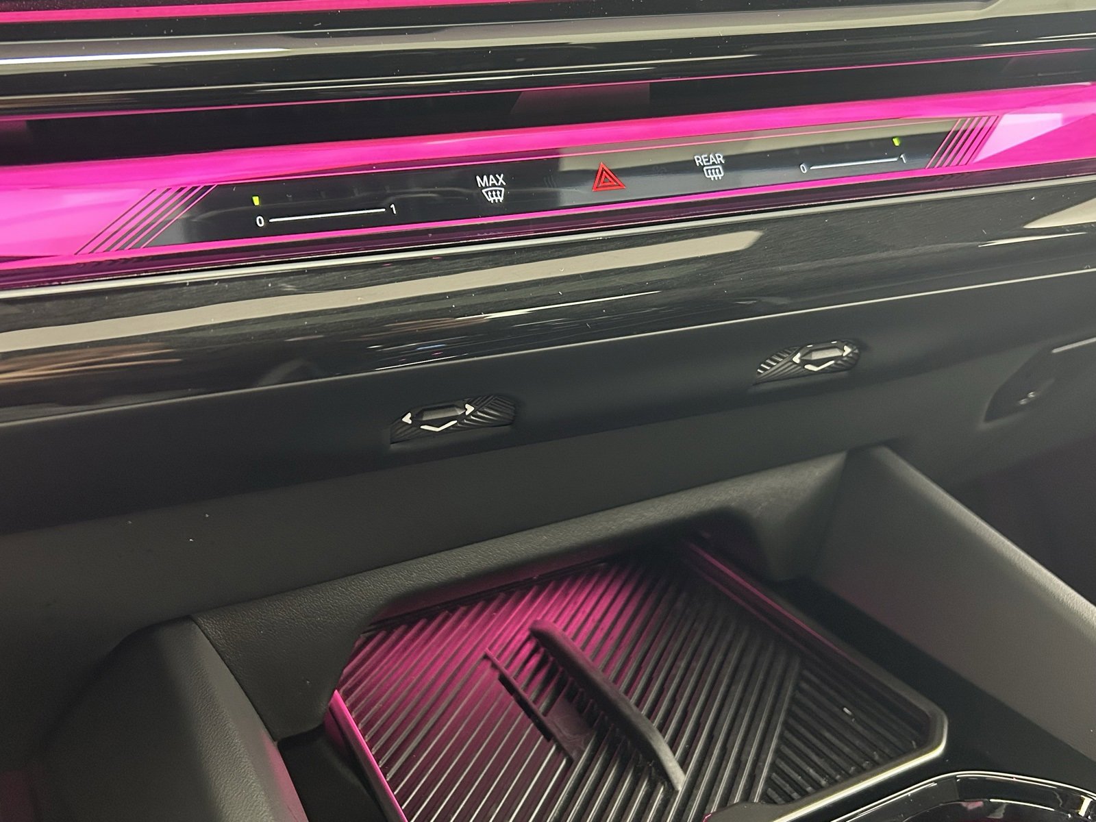 Used 2024 BMW i5 eDrive40i w/ Premium Package image 19