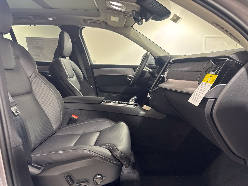 New 2026 Volvo XC90 B6 Ultra w/ Protection Package AWD/4WD image 26