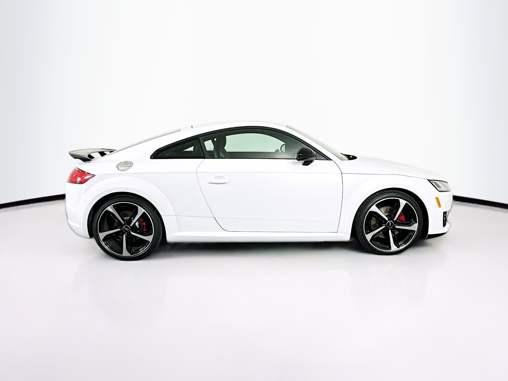 Used 2018 Audi TT 2.0T w/ Technology Package image 10