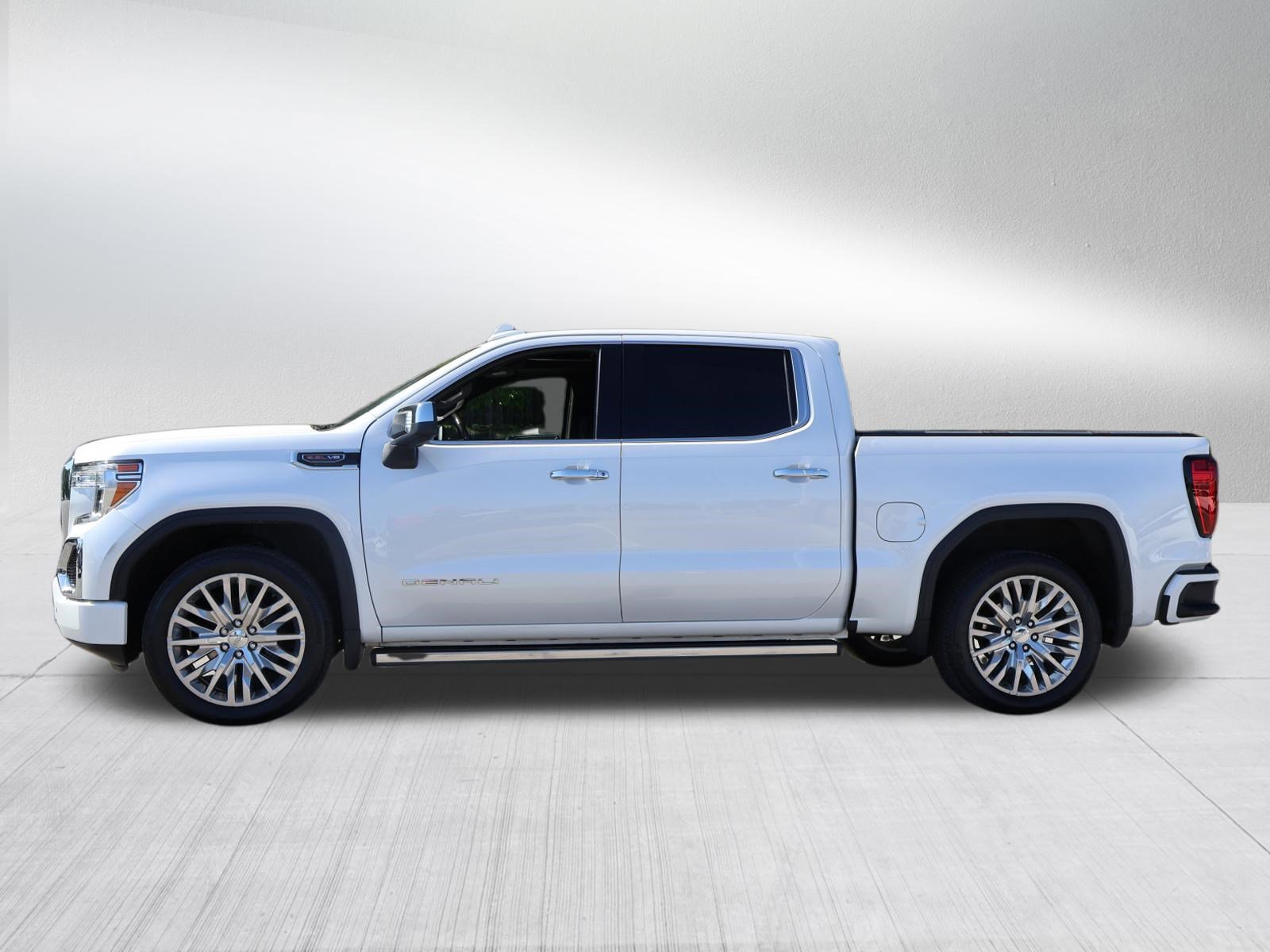 Used 2019 GMC Sierra 1500 Denali w/ Denali Ultimate Package AWD/4WD image 4