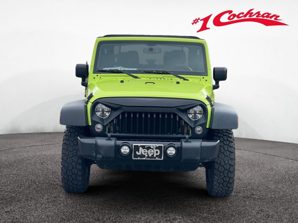 Used 2016 Jeep Wrangler Rubicon w/ Power Convenience Group video 2