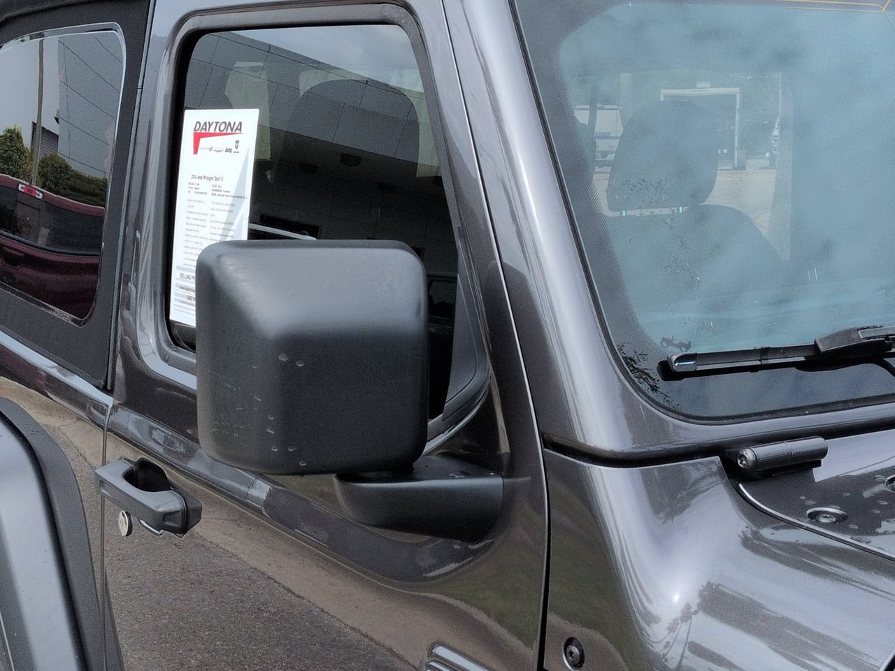 Used 2024 Jeep Wrangler Sport AWD/4WD image 12