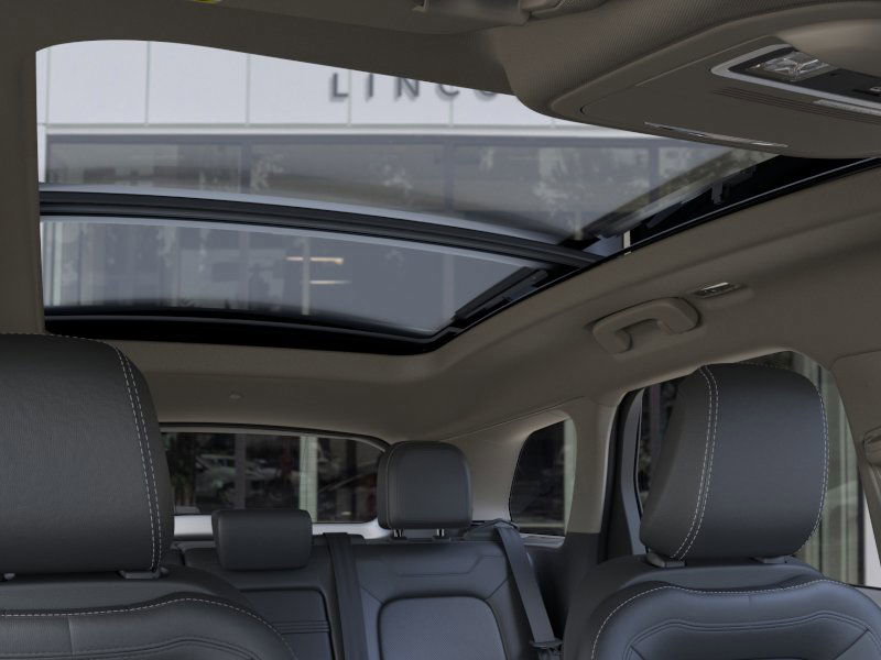 New 2025 Lincoln Corsair Reserve w/ Jet Appearance Package image 22