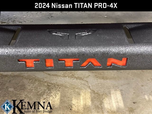 Used 2024 Nissan Titan PRO-4X w/ Pro-4x Convenience Package image 34
