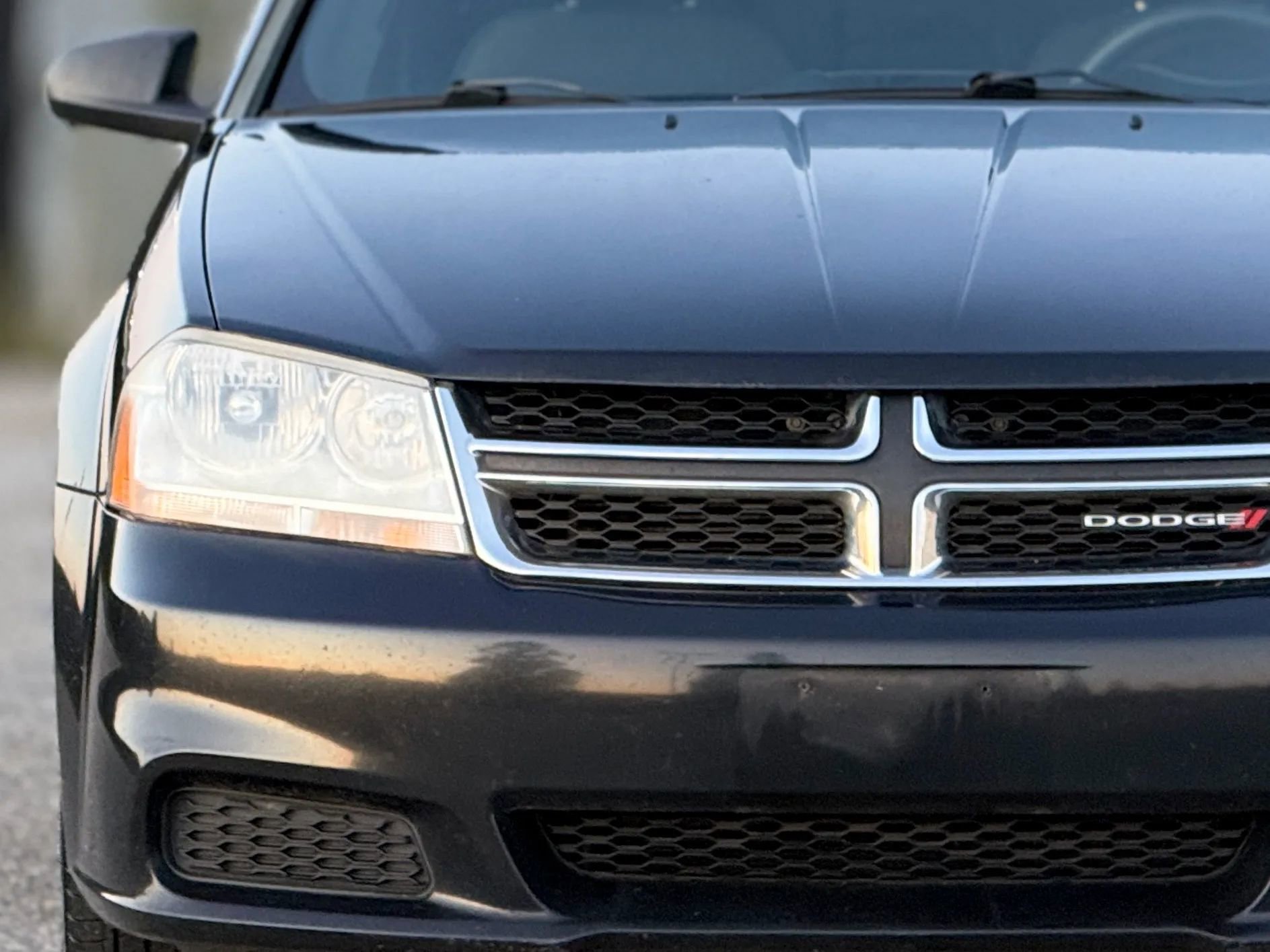 Used 2013 Dodge Avenger SE image 8