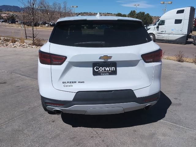 Used 2025 Chevrolet Blazer LT AWD/4WD image 7