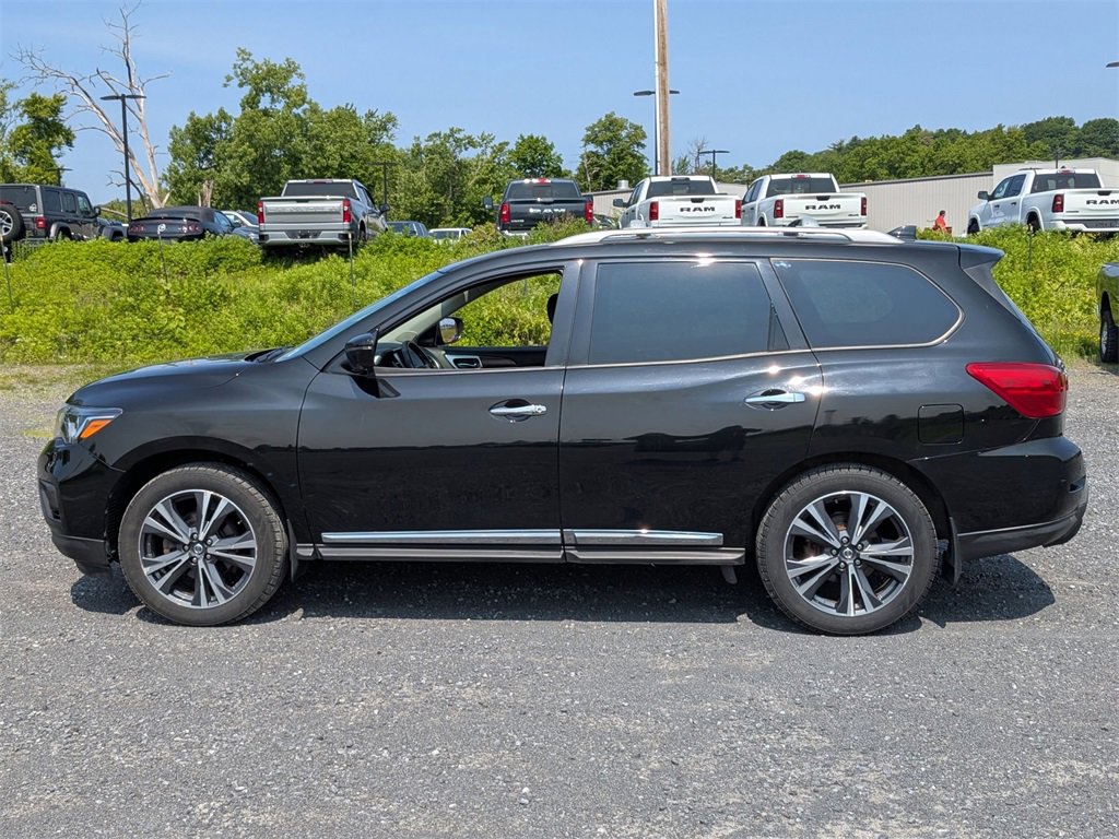 Used 2020 Nissan Pathfinder Platinum image 6