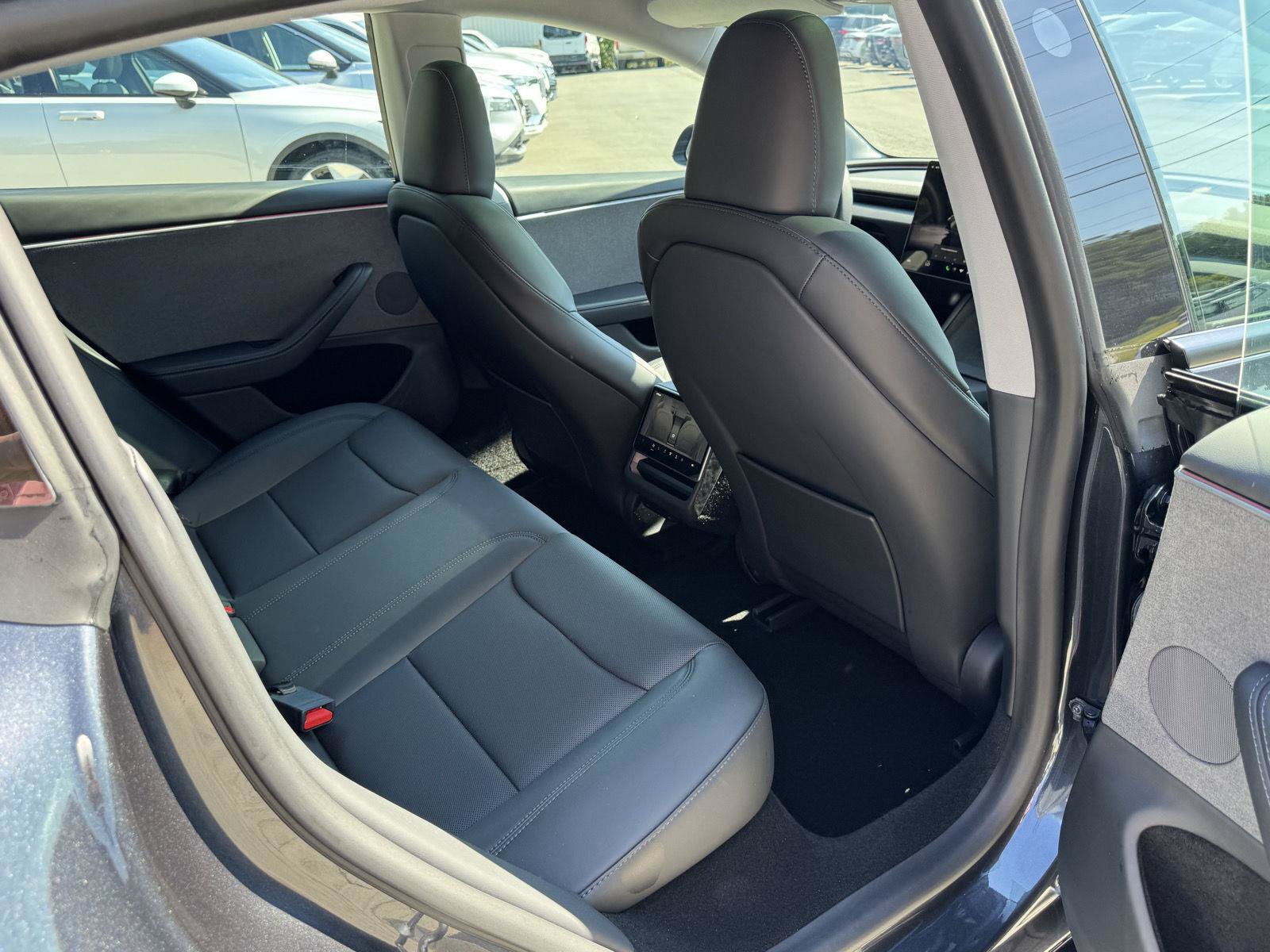 Used 2024 Tesla Model 3 Long Range RWD image 14