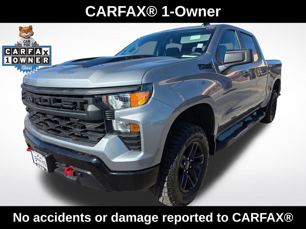 Used 2024 Chevrolet Silverado 1500 Custom Trail Boss w/ LPO, Dark Essentials Package AWD/4WD image 3