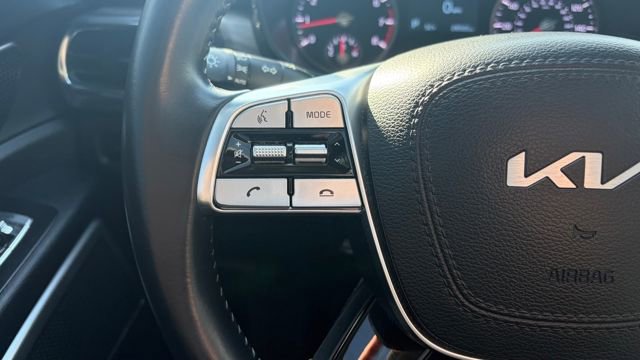 Used 2022 Kia Telluride EX w/ EX Premium Package image 4