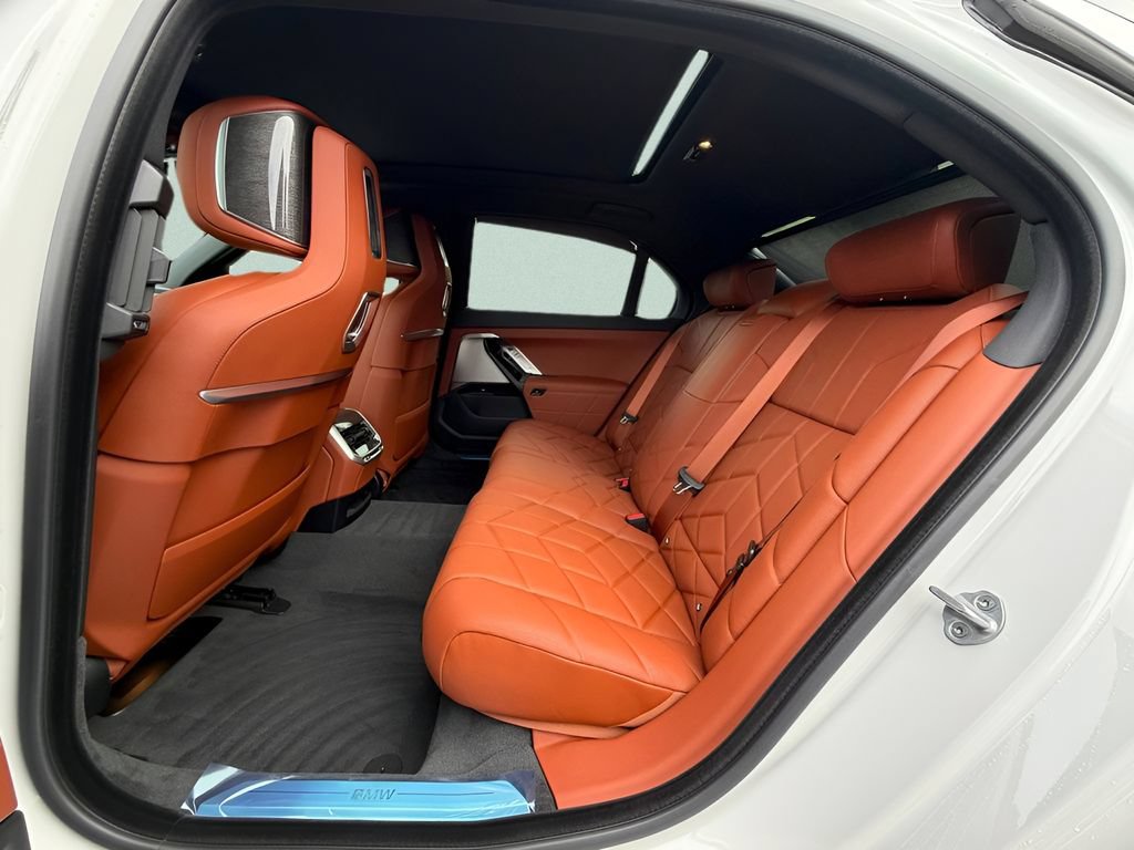 New 2026 BMW i7 eDrive50 w/ Executive Package RWD image 20