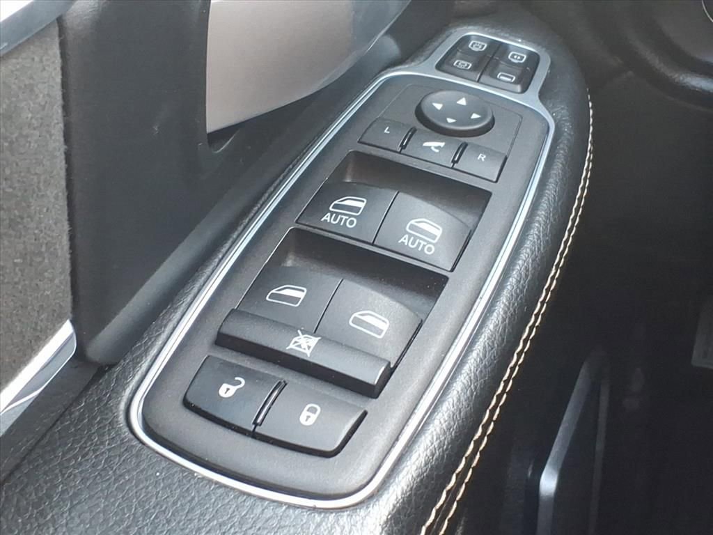 Used 2024 RAM 2500 Laramie w/ Cold Weather Group image 11