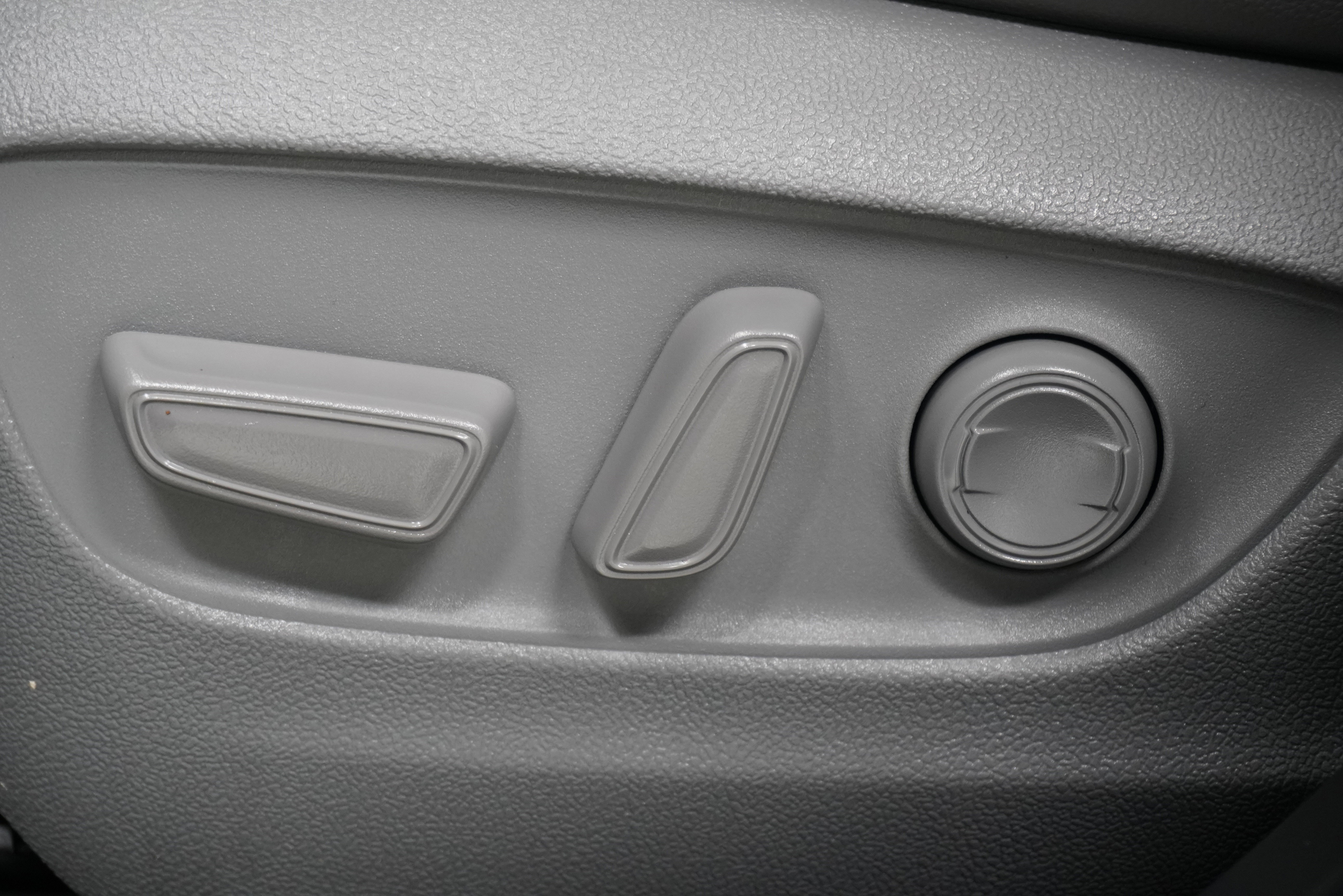 Used 2022 Toyota Highlander Limited image 15