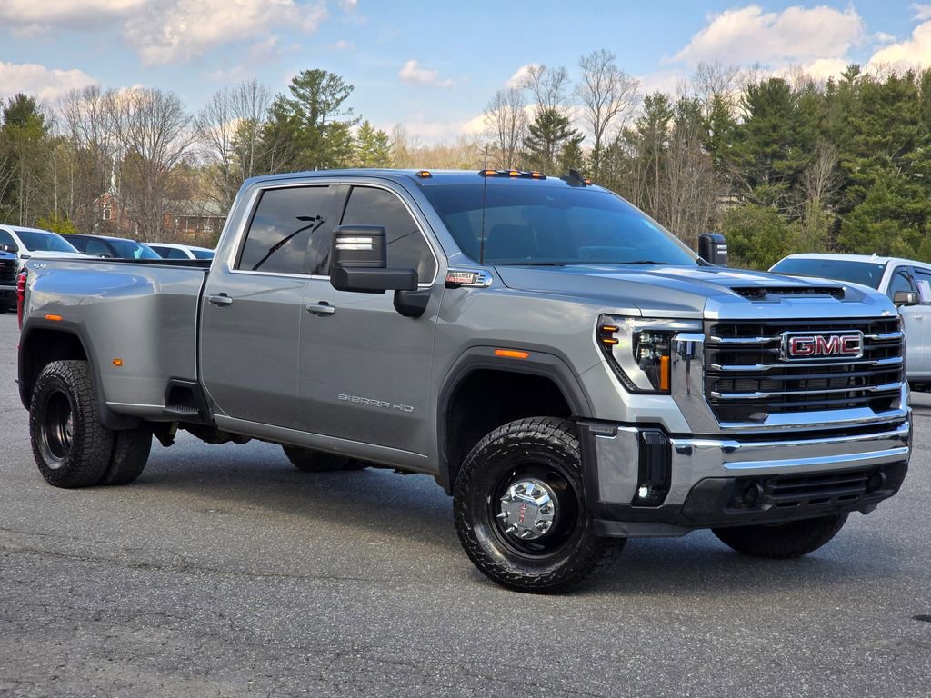 Certified 2025 GMC Sierra 3500 SLE w/ SLE Value Package image 13