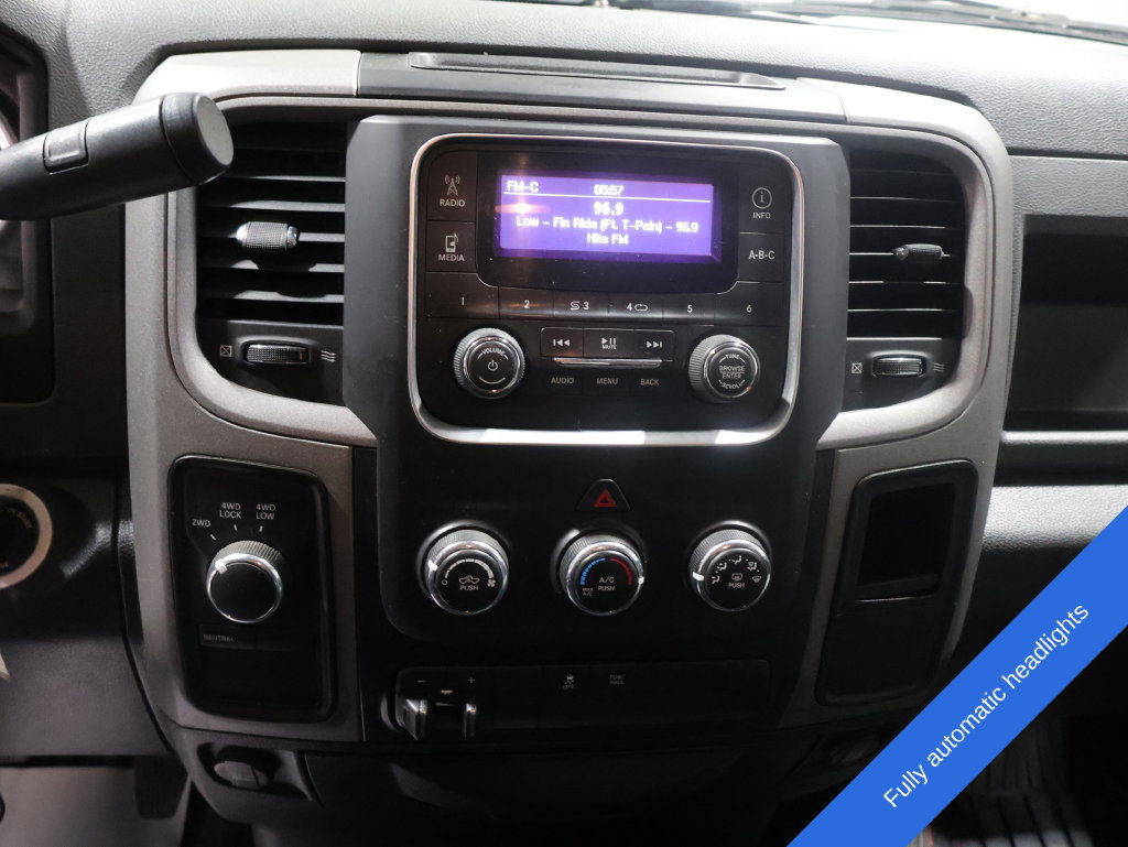 Used 2014 RAM 1500 ST w/ SXT Appearance Group AWD/4WD image 6