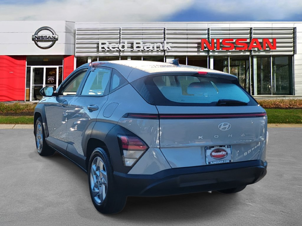 Used 2024 Hyundai Kona SE FWD image 6