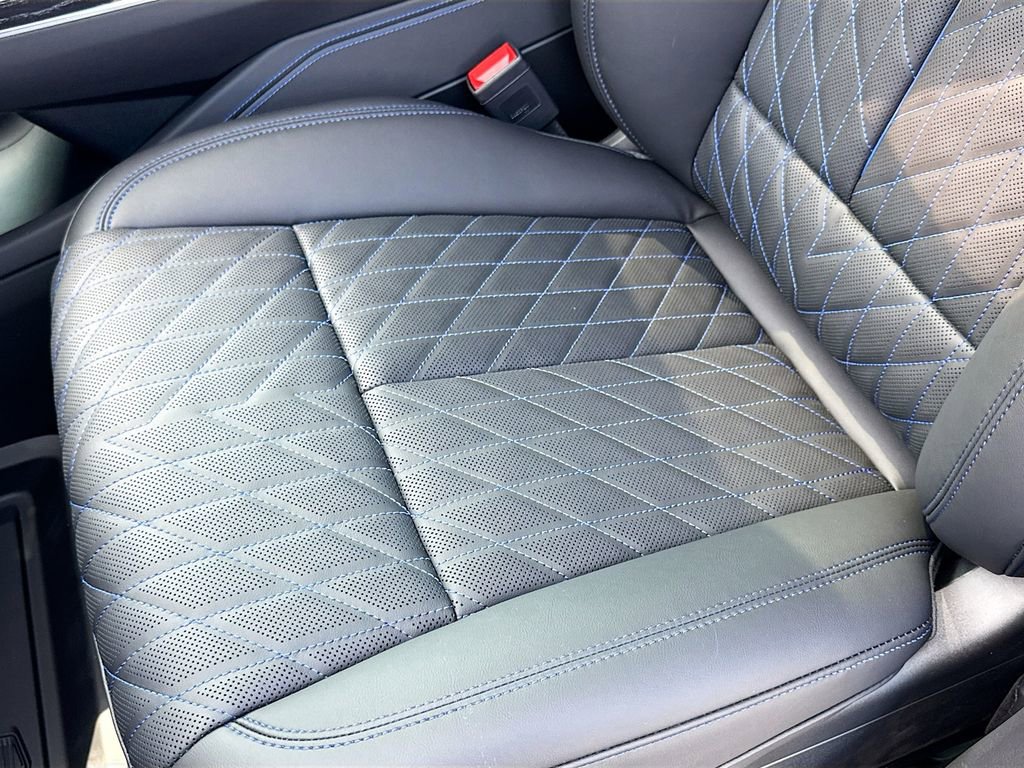 New 2026 Cadillac Escalade IQ Sport 1 w/ LPO, Floor Liner Package image 19