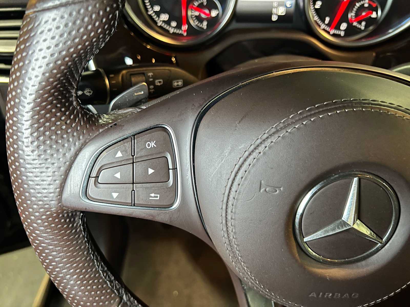 Used 2018 Mercedes-Benz GLS 450 4MATIC image 29