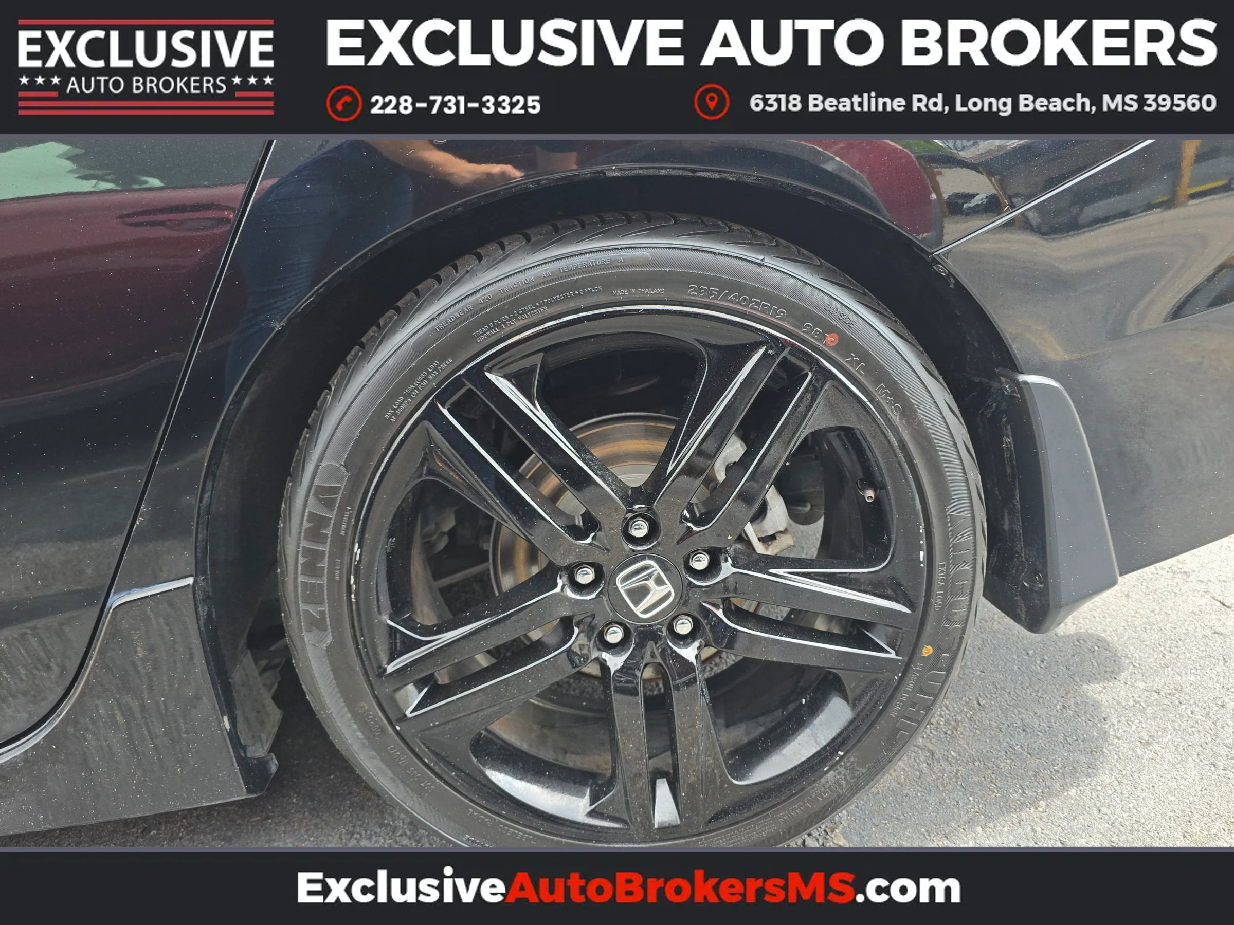 Used 2017 Honda Accord Sport image 16