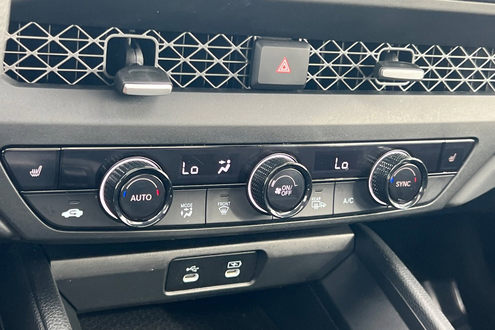 Certified 2024 Honda Accord EX image 25