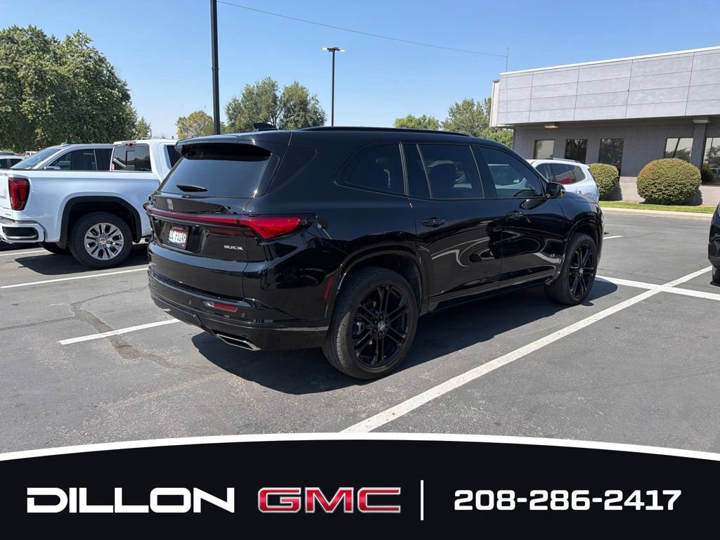 Used 2025 Buick Enclave Sport Touring w/ Power Package AWD/4WD image 5