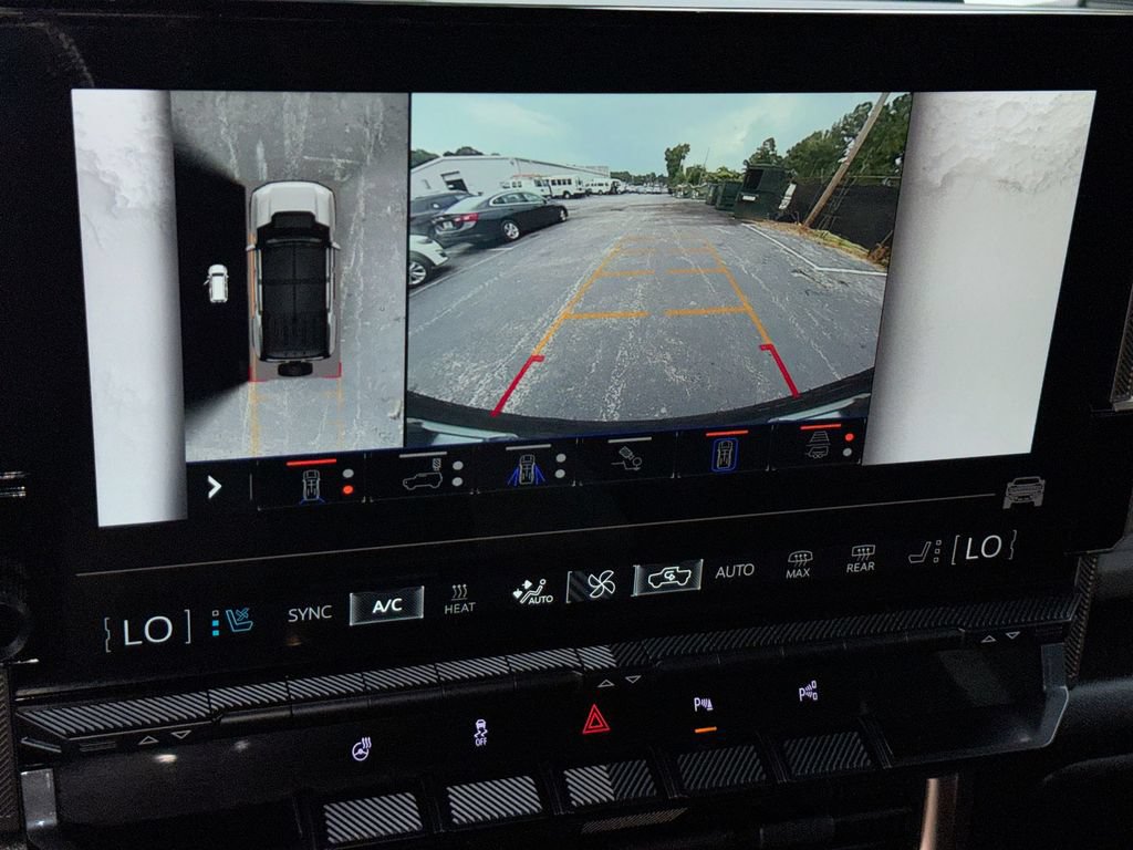 Used 2025 GMC Hummer EV 3X AWD/4WD image 27