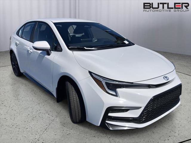 Certified 2026 Toyota Corolla SE FWD image 7