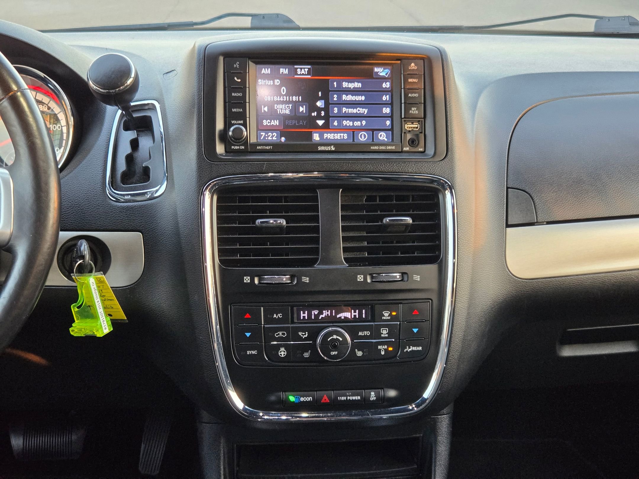 Used 2019 Dodge Grand Caravan GT FWD image 31