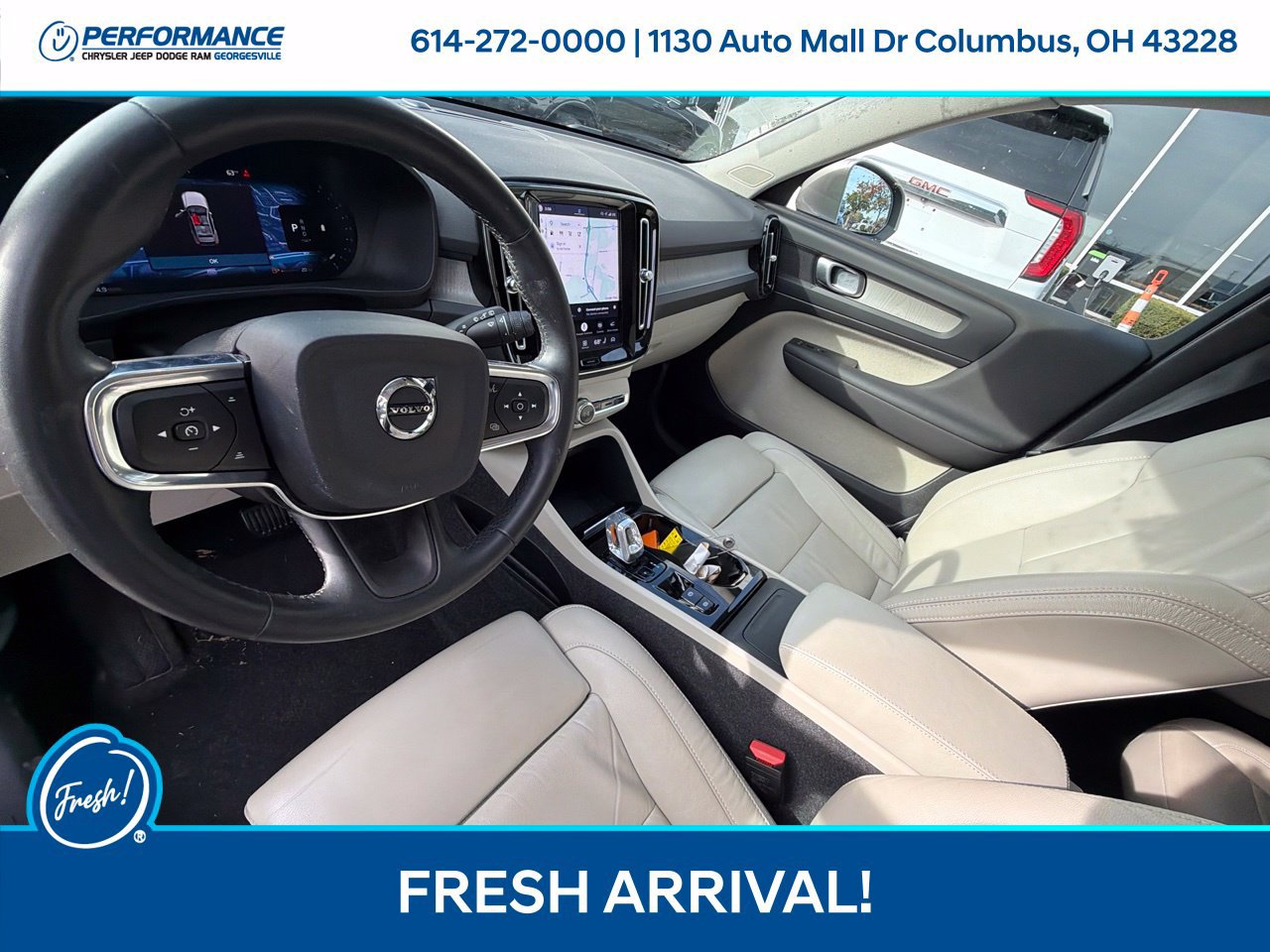 Used 2023 Volvo XC40 B5 Plus AWD/4WD image 20