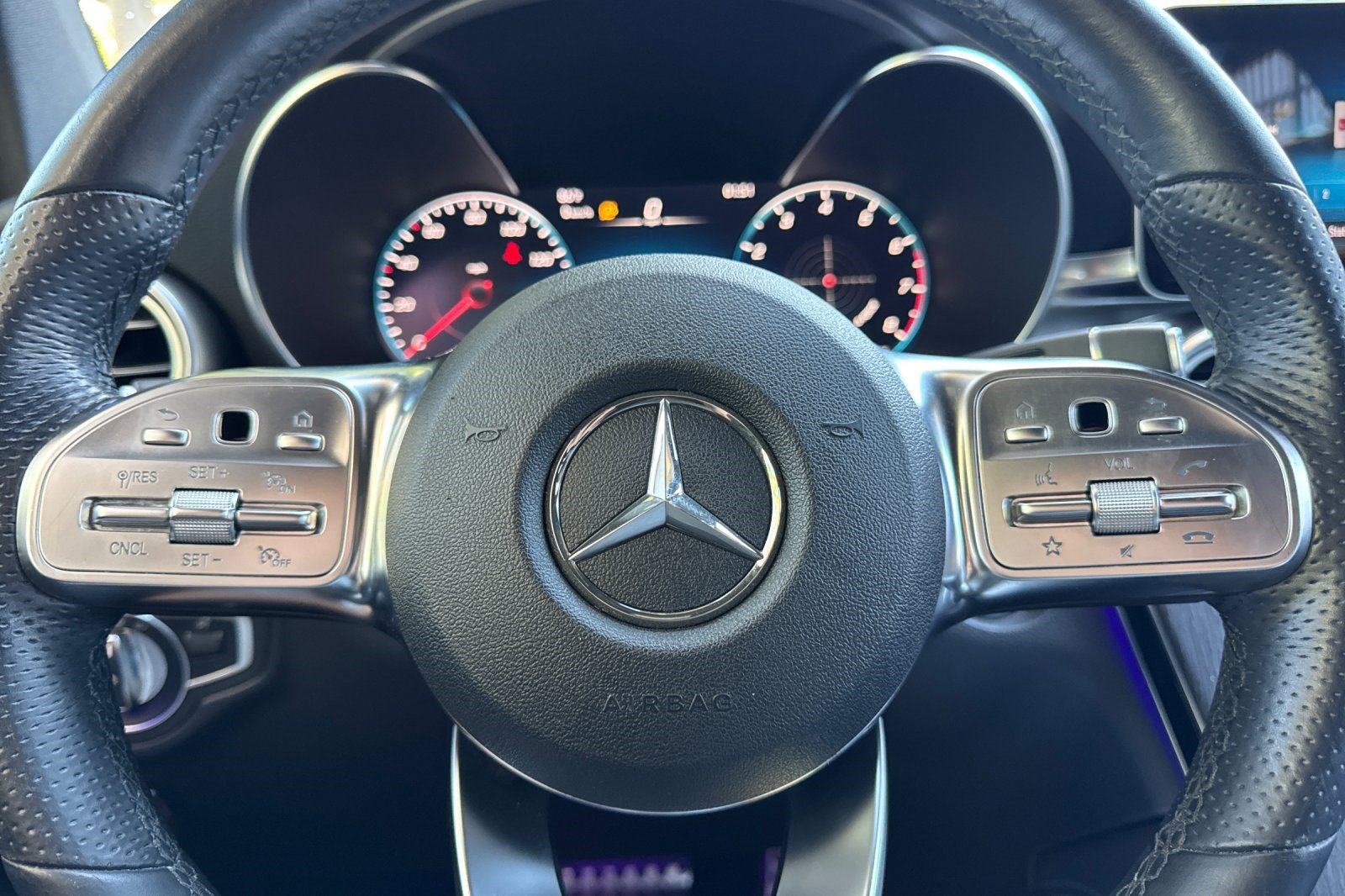 Certified 2020 Mercedes-Benz GLC 300 4MATIC image 11